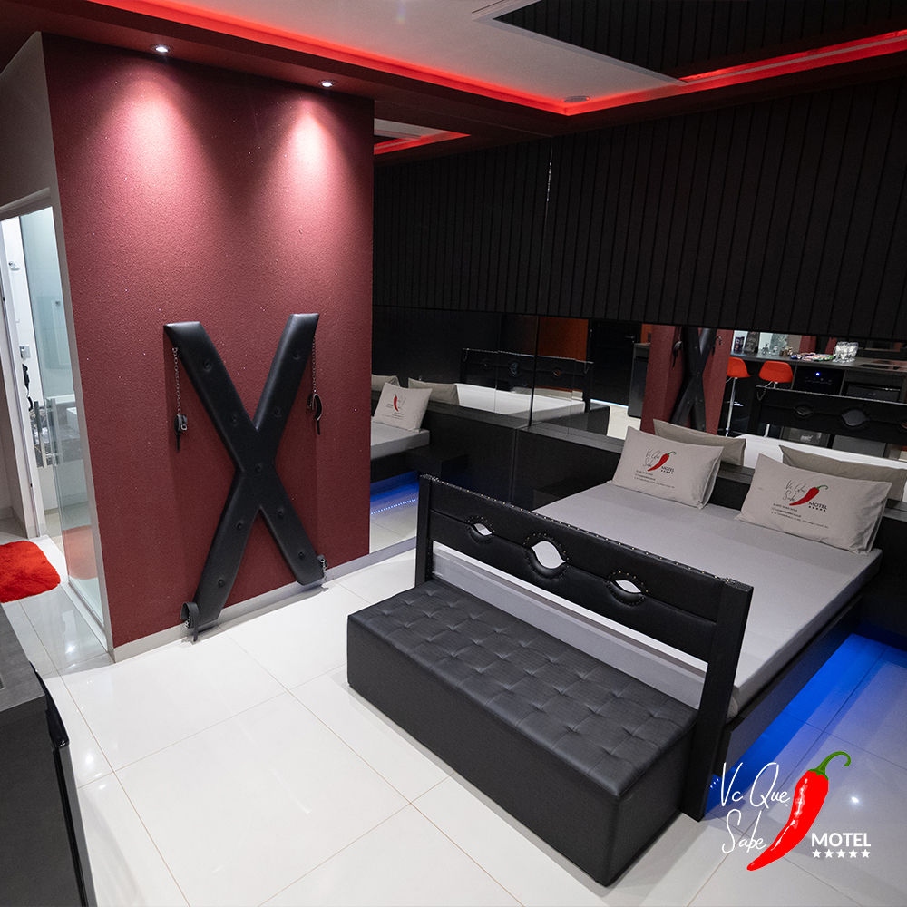 Suíte Suíte Temática Quarto Vermelho em hospedagem em Cacoal RO