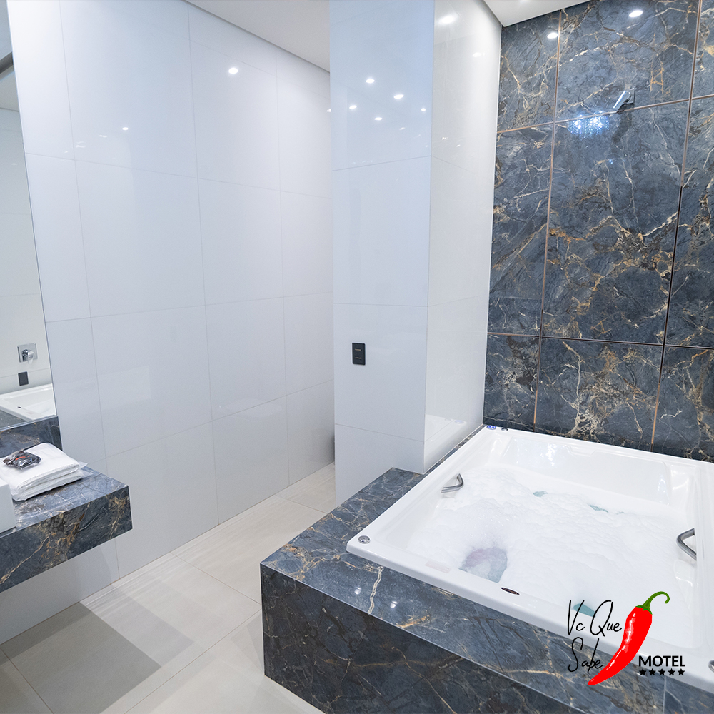 Detalhe da Suíte Suíte Temática Quarto Vermelho