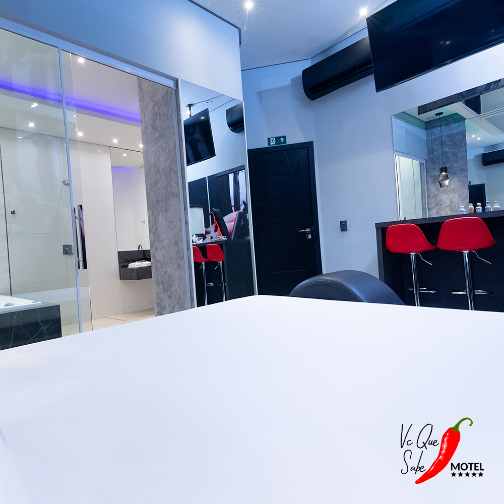 Detalhe da Suíte Suíte Temática 50 Tons de Cinza